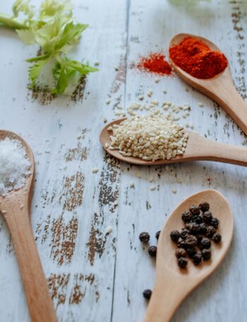 Sesam-Crunch für Bowls